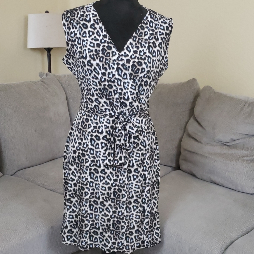 APT.9 Wrap Dress